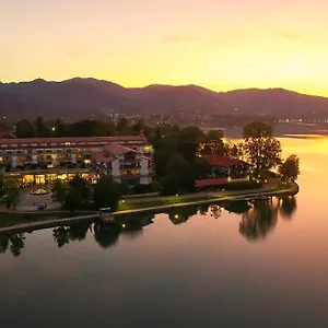 Althoff Seehotel Ueberfahrt 5* Роттах-Эгерн